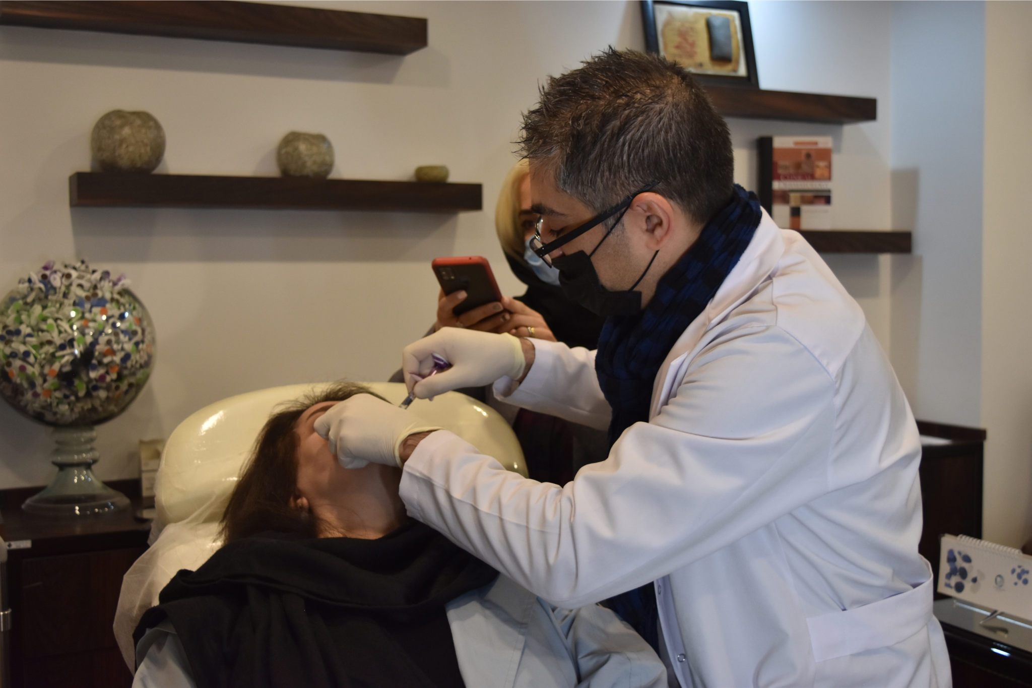 Dr. Alireza Miresmaeli